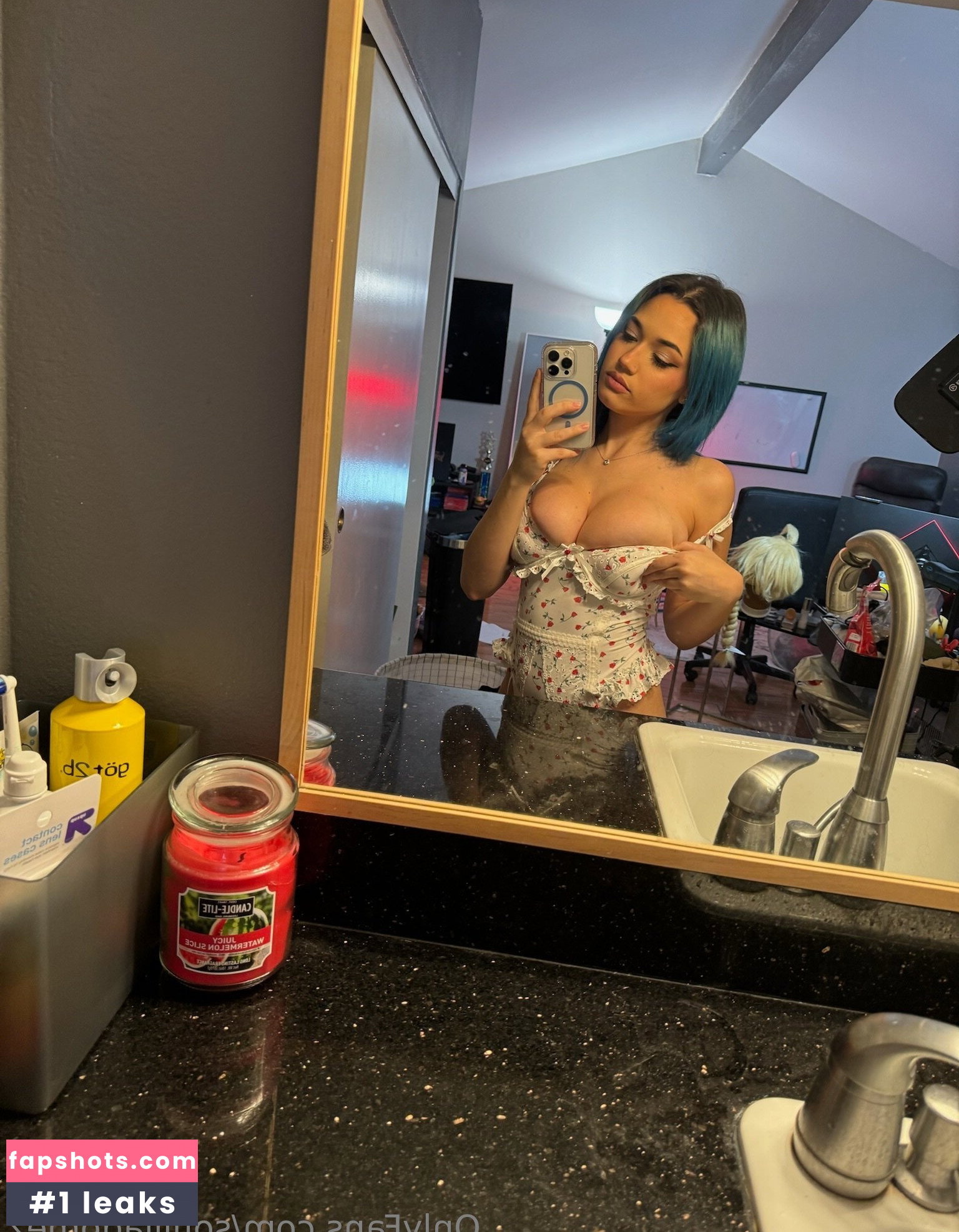 Sofia Gomez gallery photo #2957
