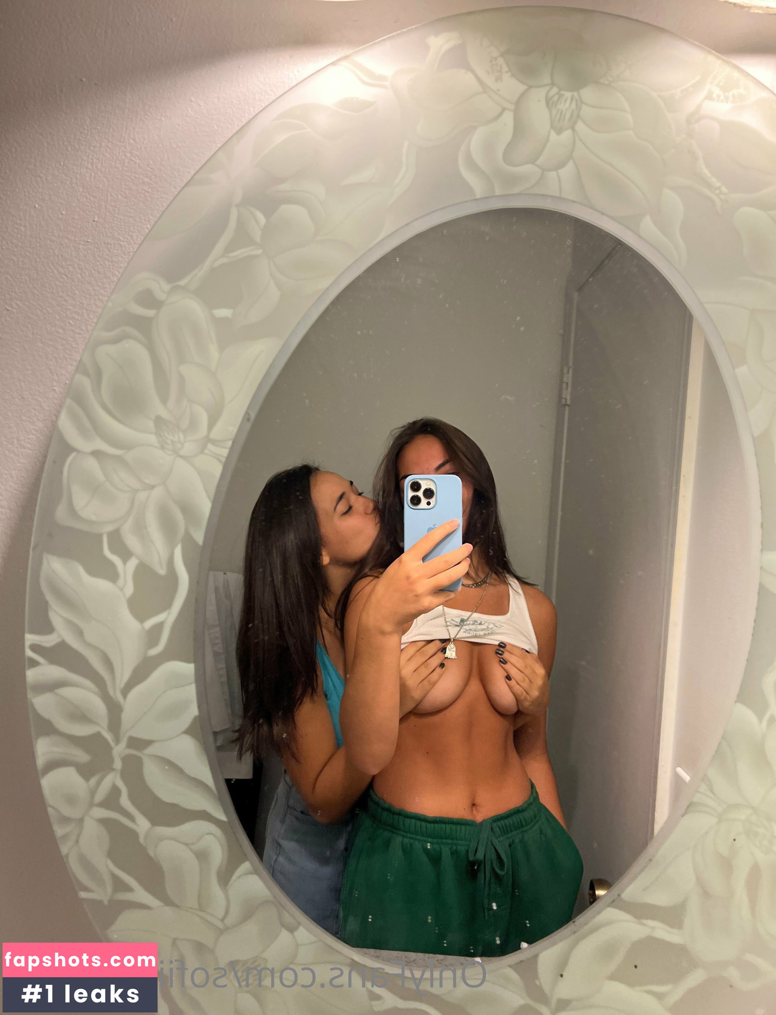 Sofia Gomez gallery photo #3790