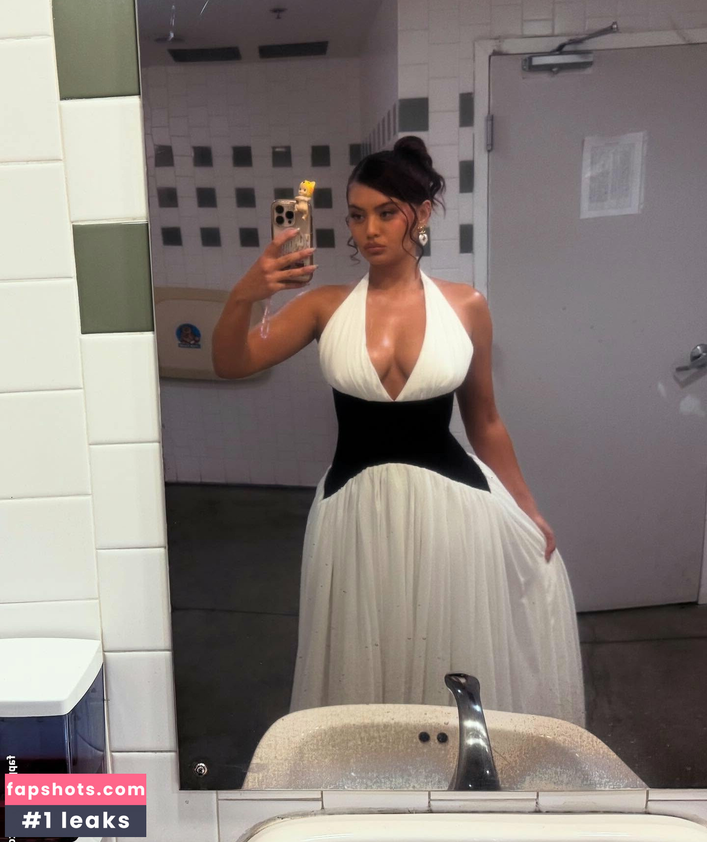 Sofia Jamora Nude Leaks OnlyFans Photos #23 - Fapshots