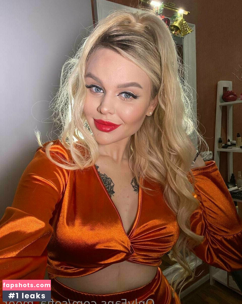 sofia_moor gallery photo #28