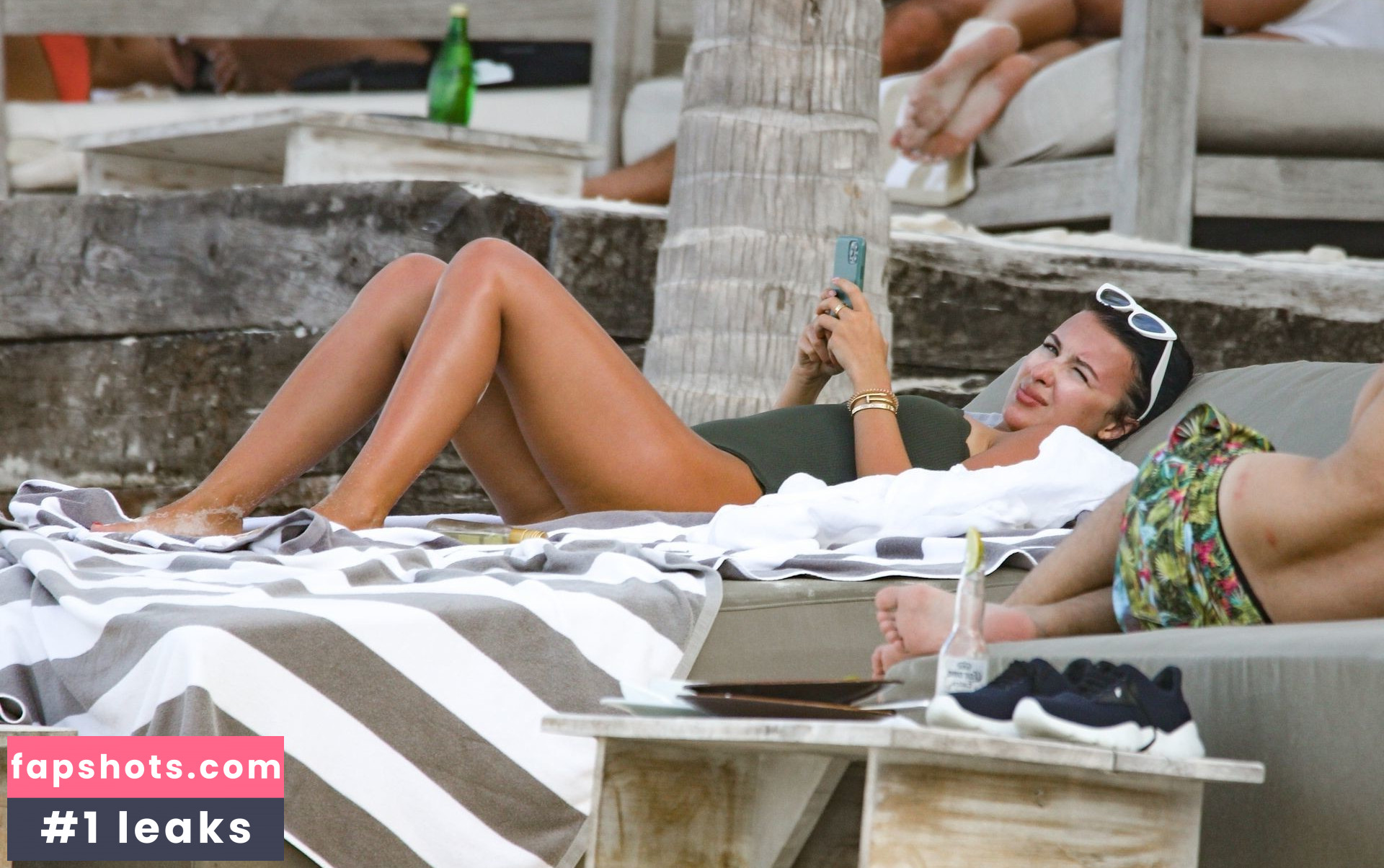 Sofia Nikitchuk gallery photo #24