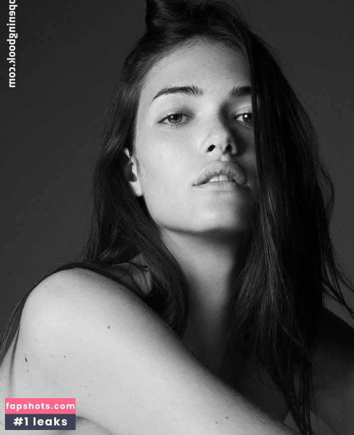 Sofía Reynal gallery photo #18