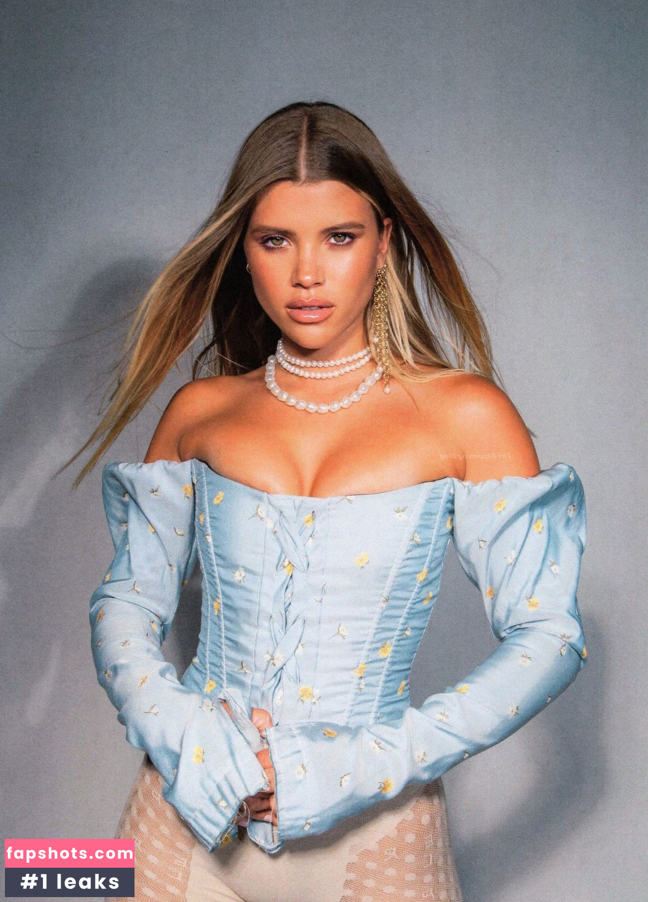 Sofia Richie gallery photo #185