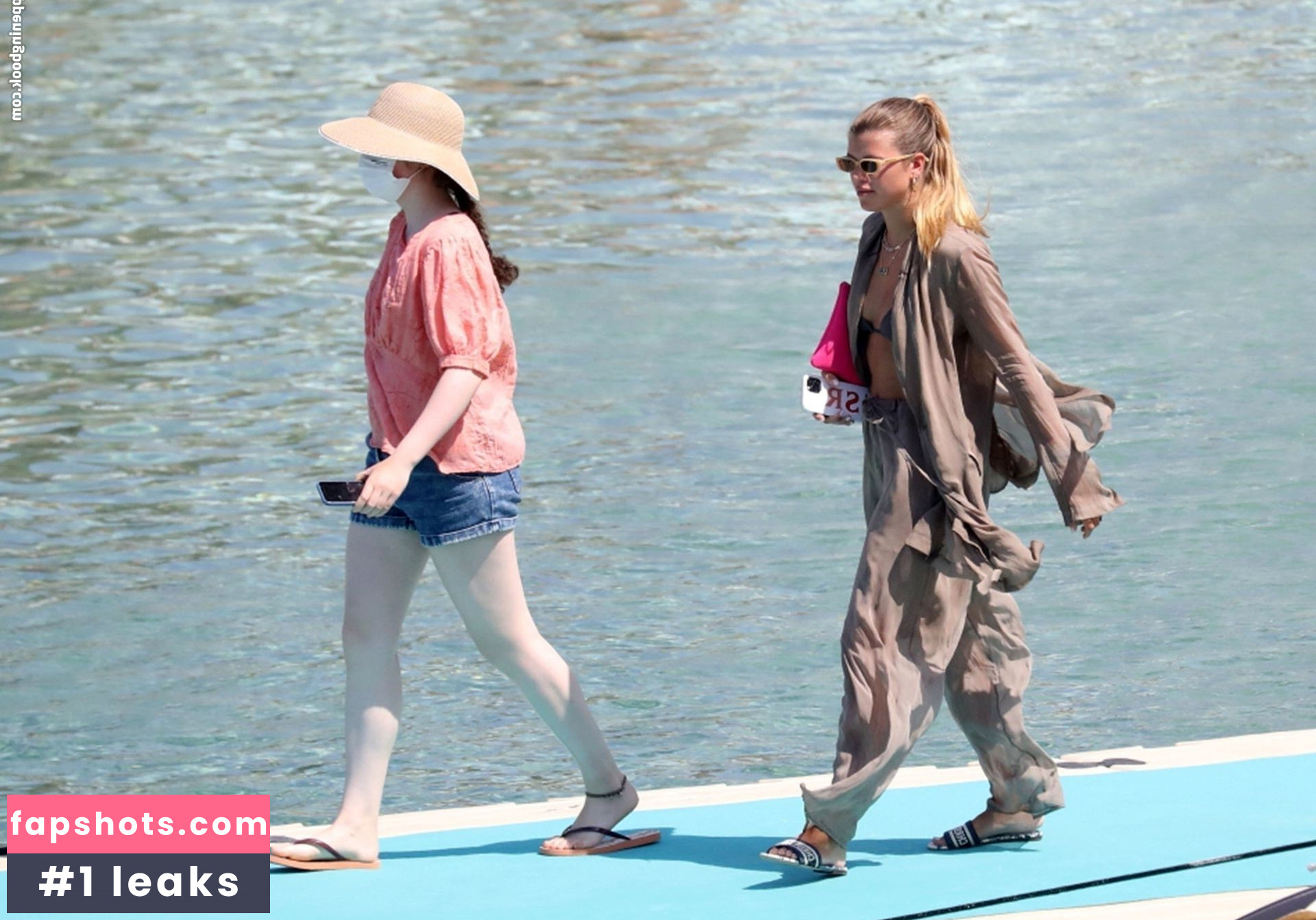 Sofia Richie gallery photo #190