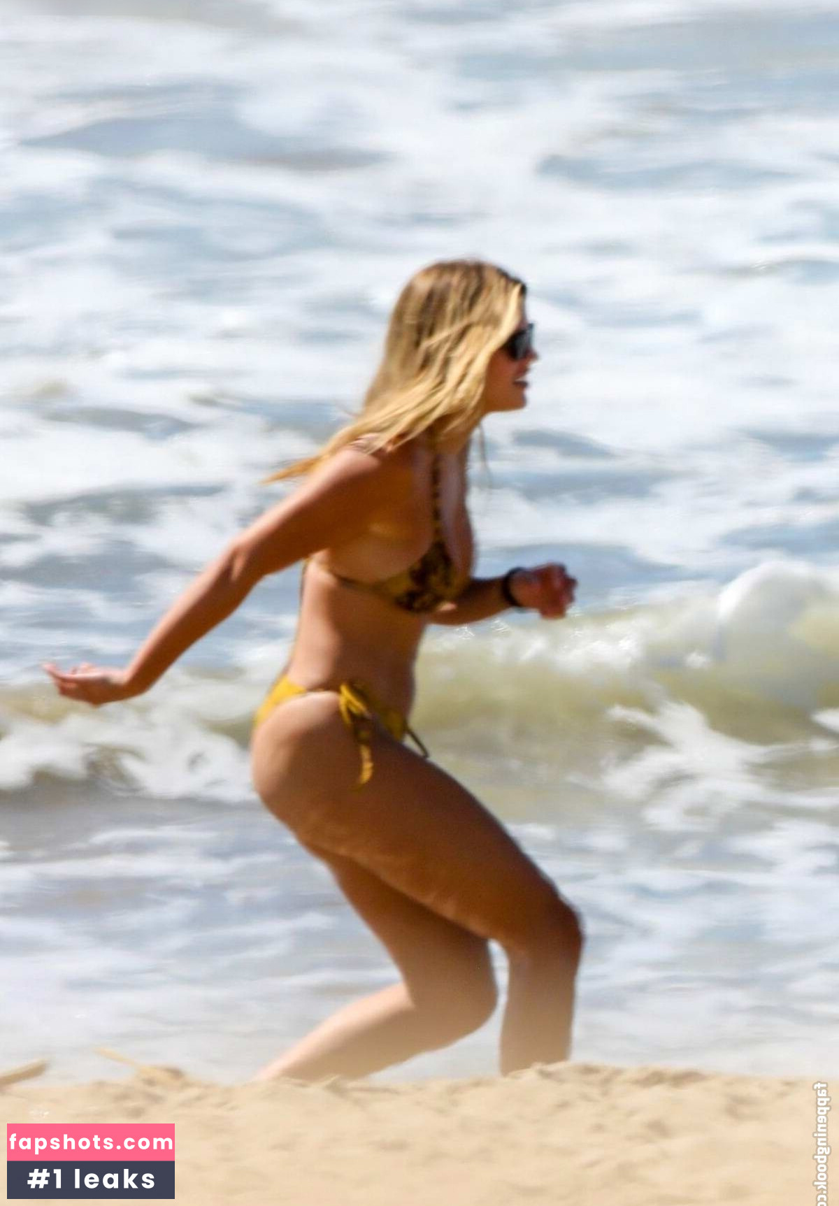 Sofia Richie gallery photo #29