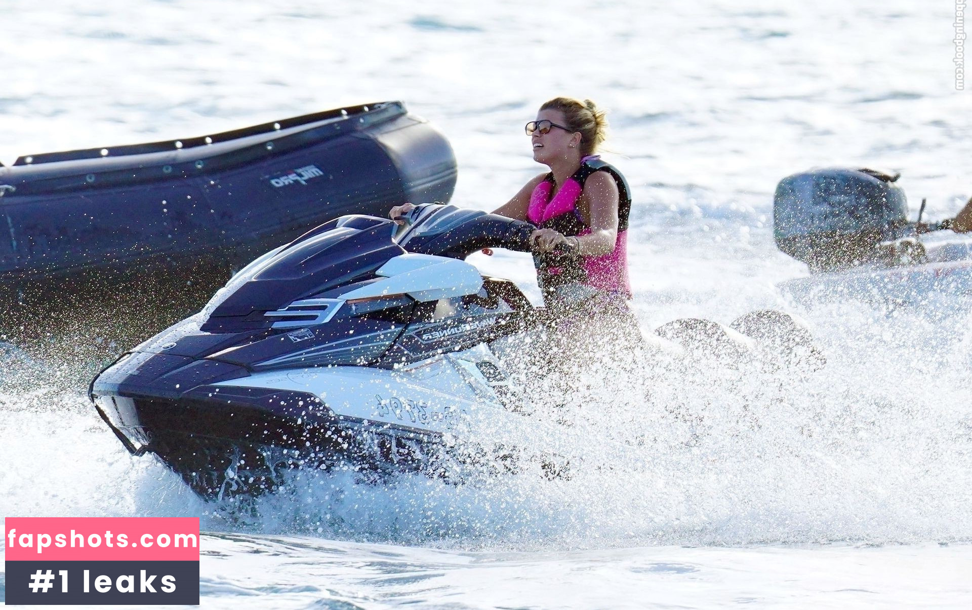 Sofia Richie gallery photo #283