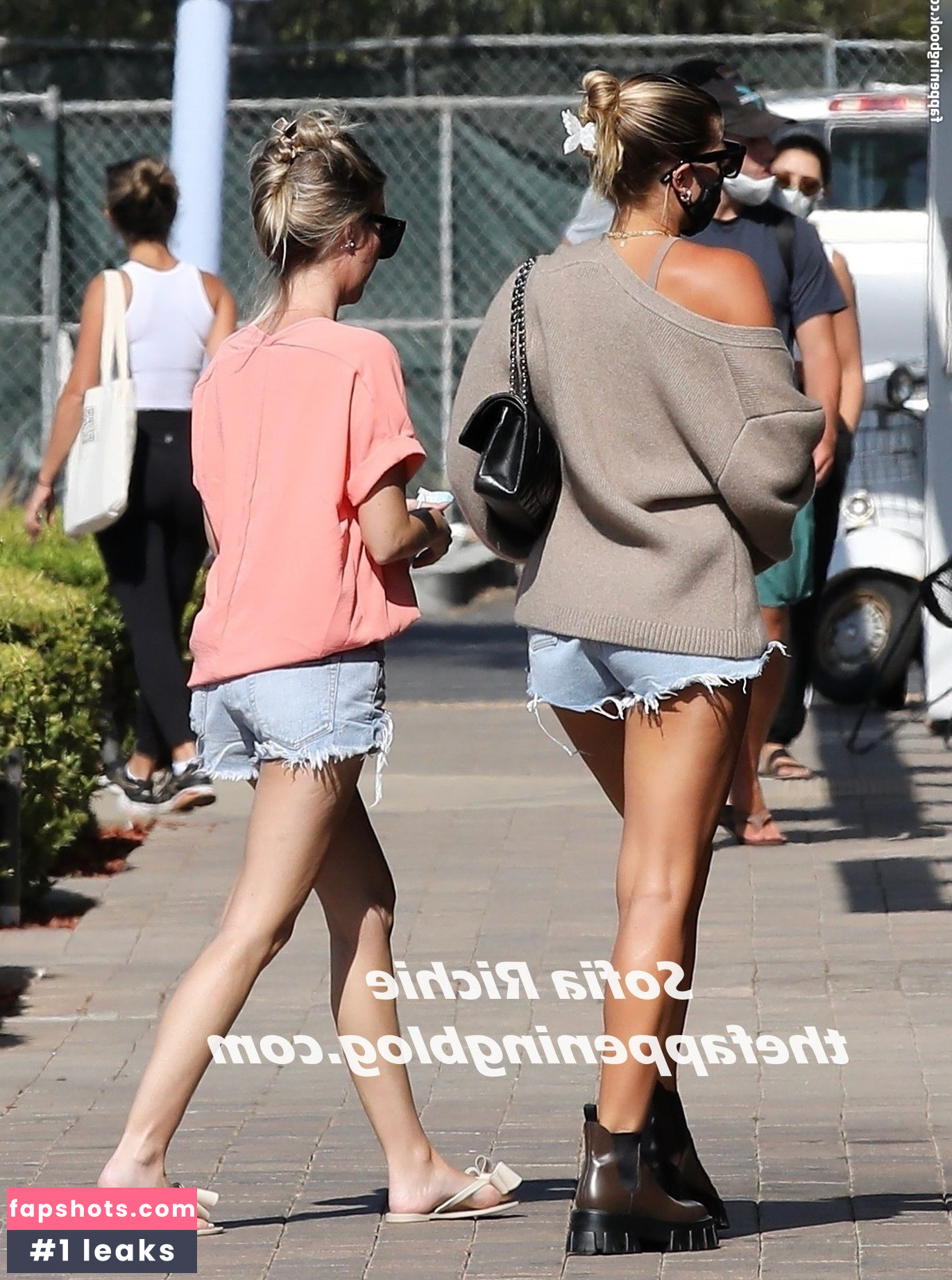 Sofia Richie gallery photo #301