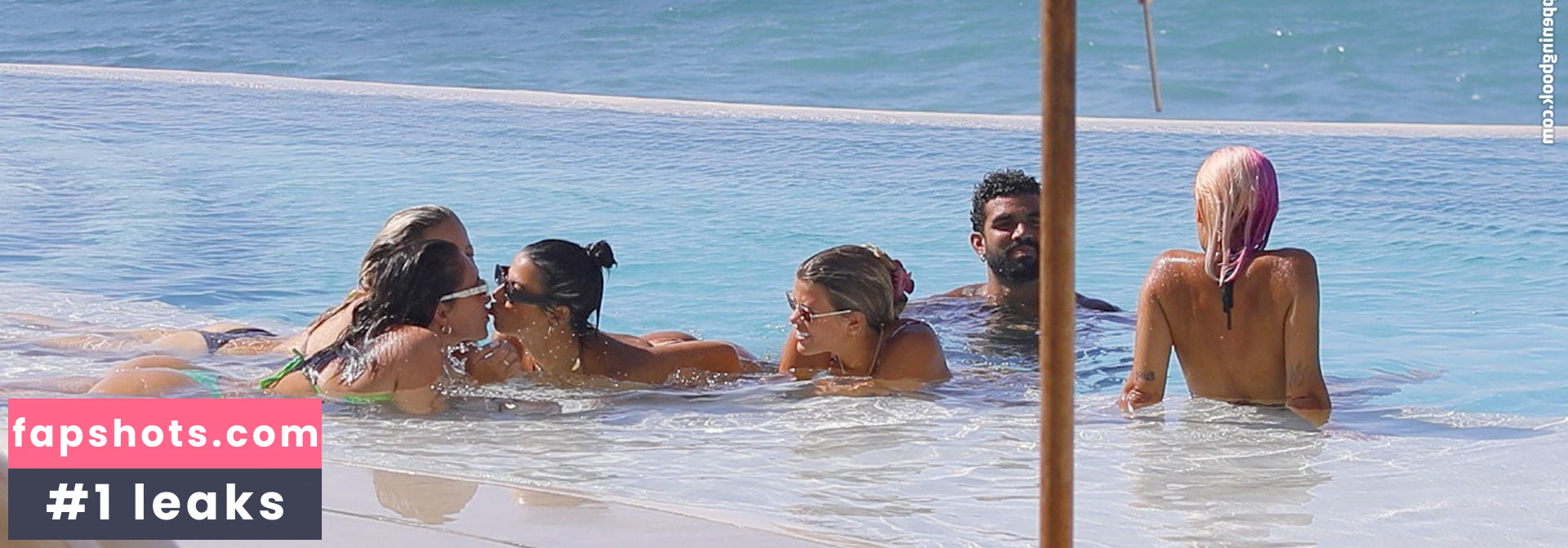 Sofia Richie gallery photo #371