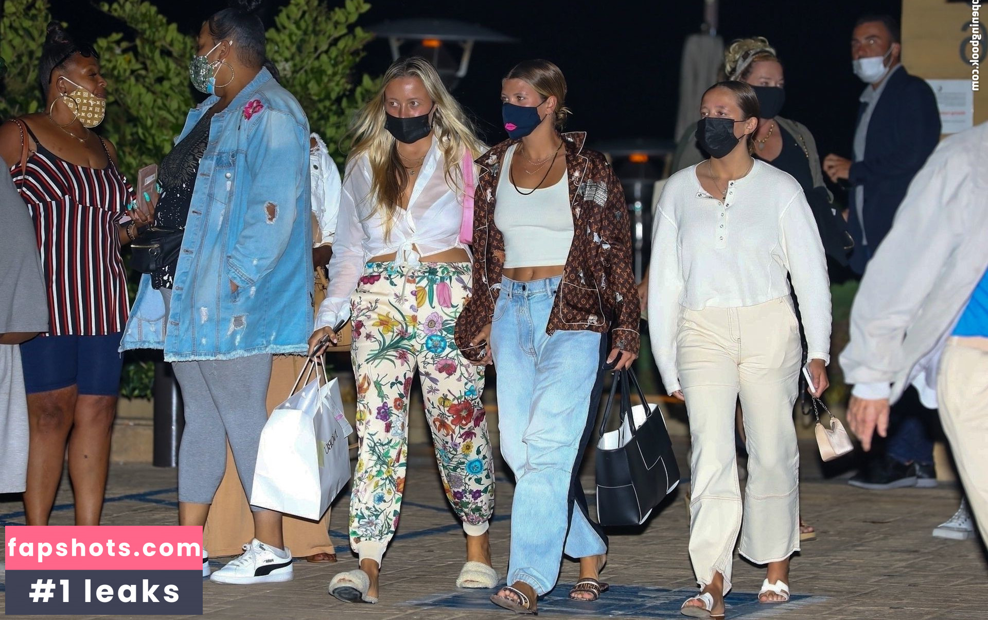 Sofia Richie gallery photo #515