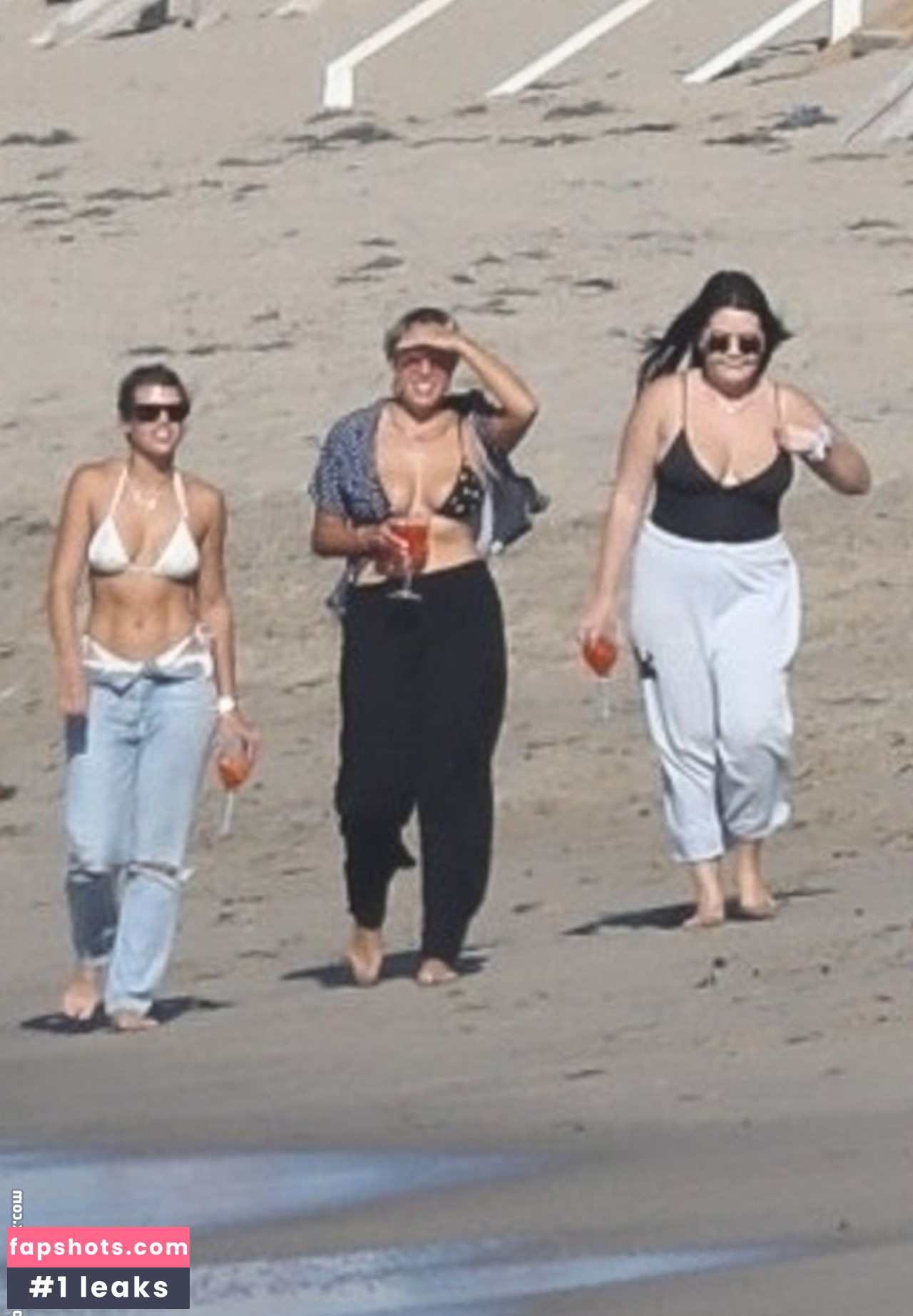 Sofia Richie gallery photo #528