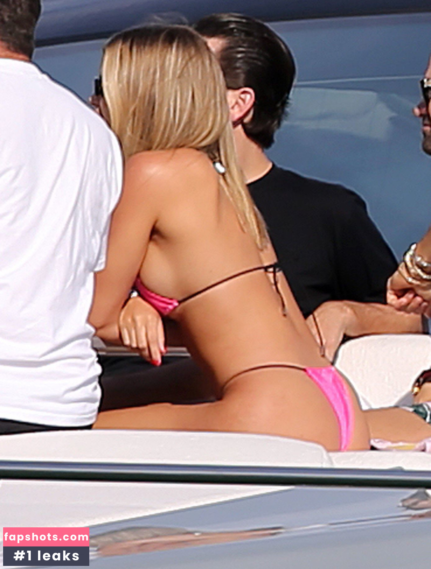 Sofia Richie gallery photo #640