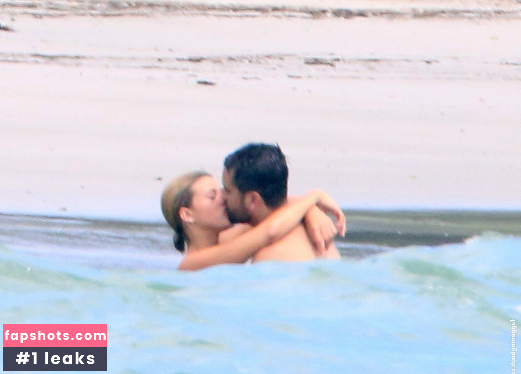 Sofia Richie gallery photo #747