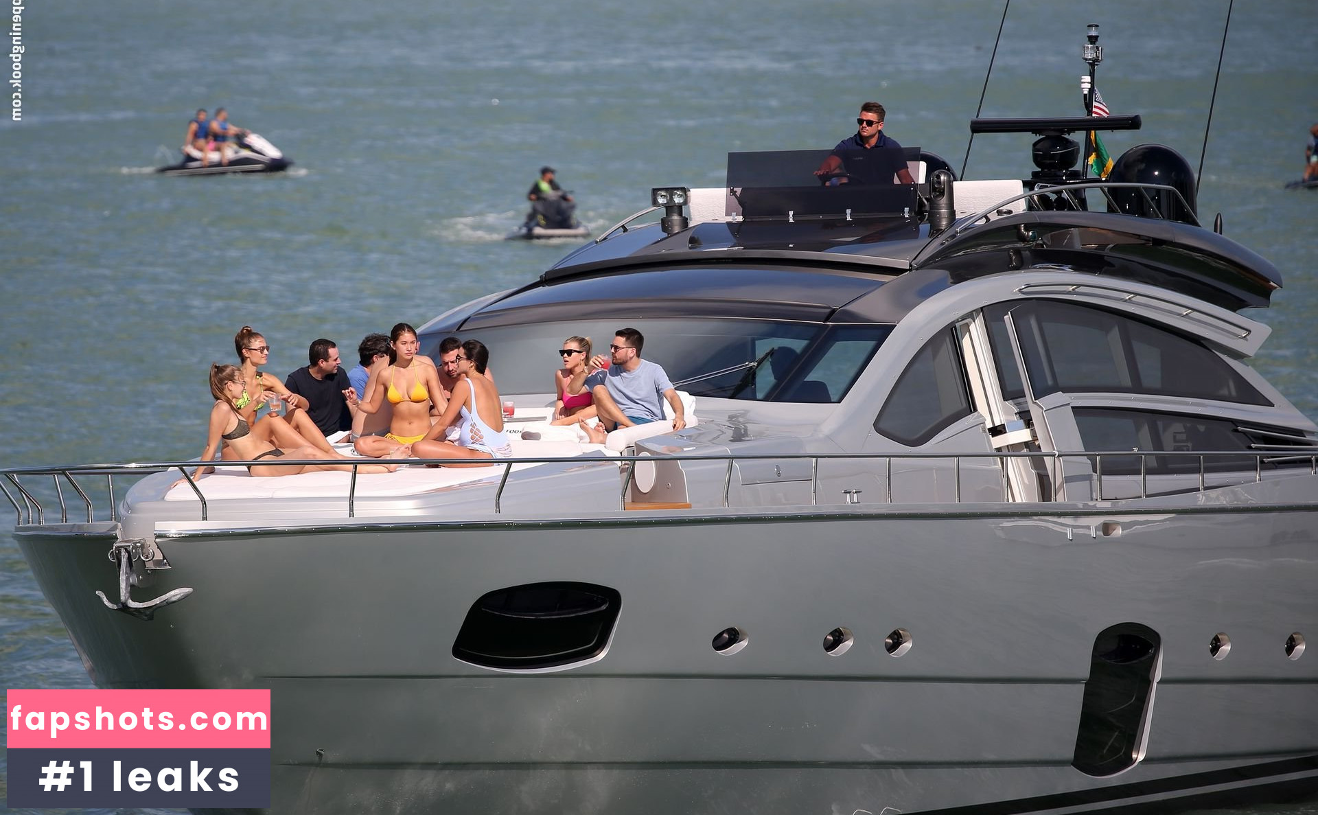 Sofia Richie gallery photo #793