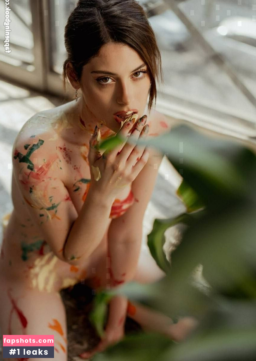 Sofia Santos gallery photo #34