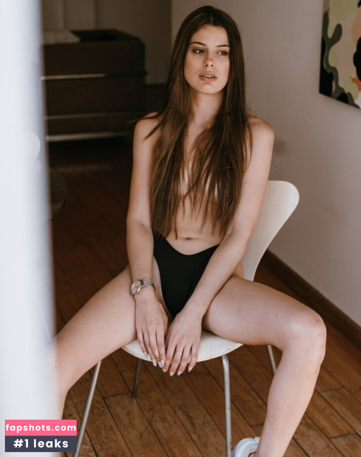 Sofia Santos gallery photo #37