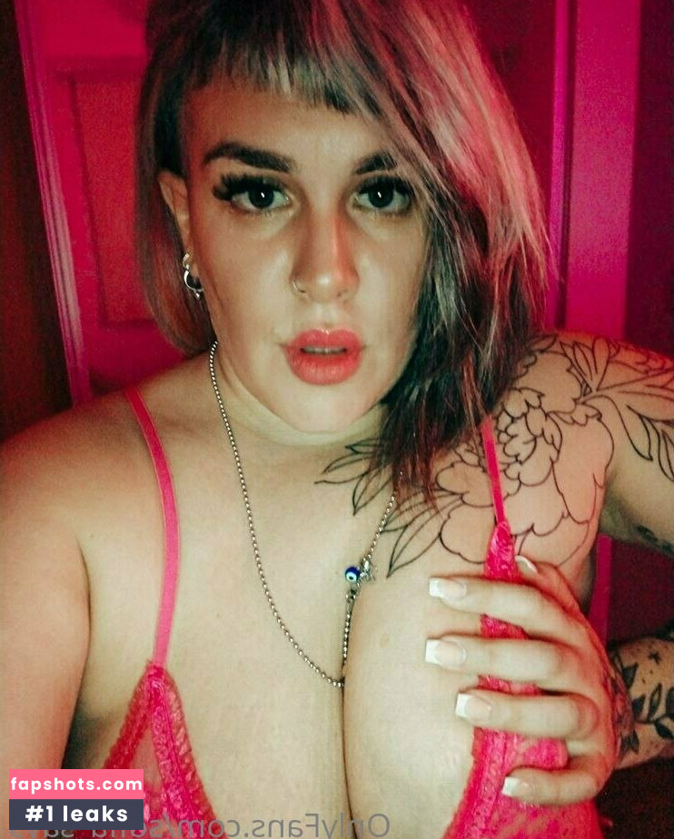 sofia_says gallery photo #2