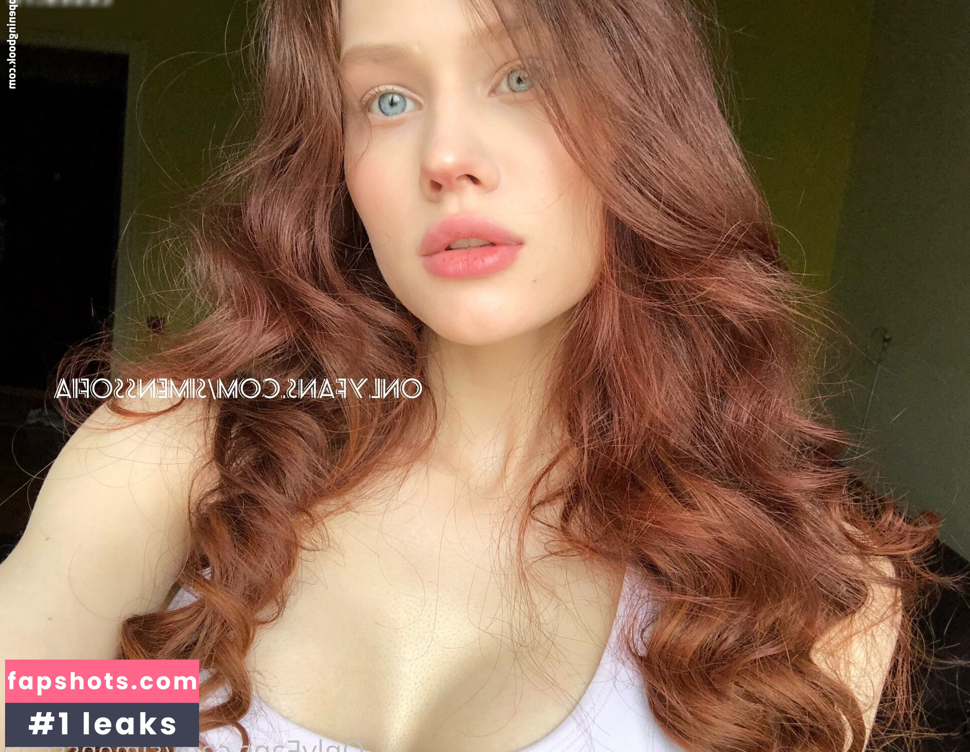 Sofia Simens gallery photo #36