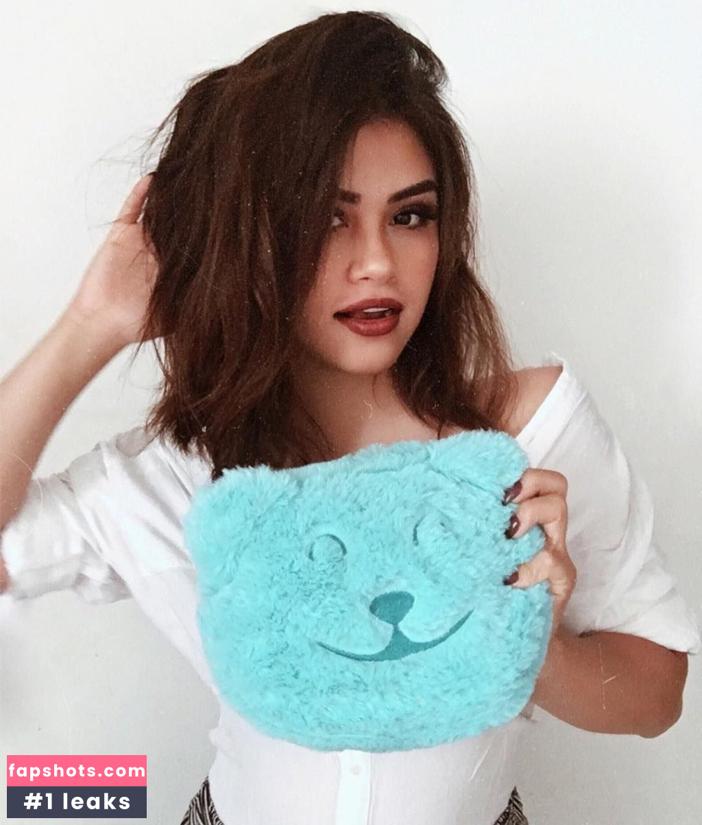 Sofia Solares gallery photo #11