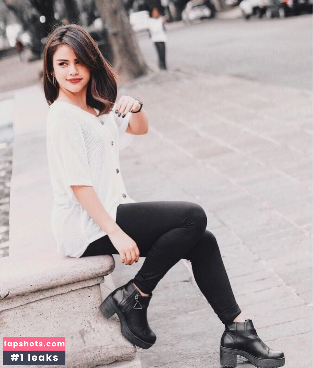 Sofia Solares gallery photo #12