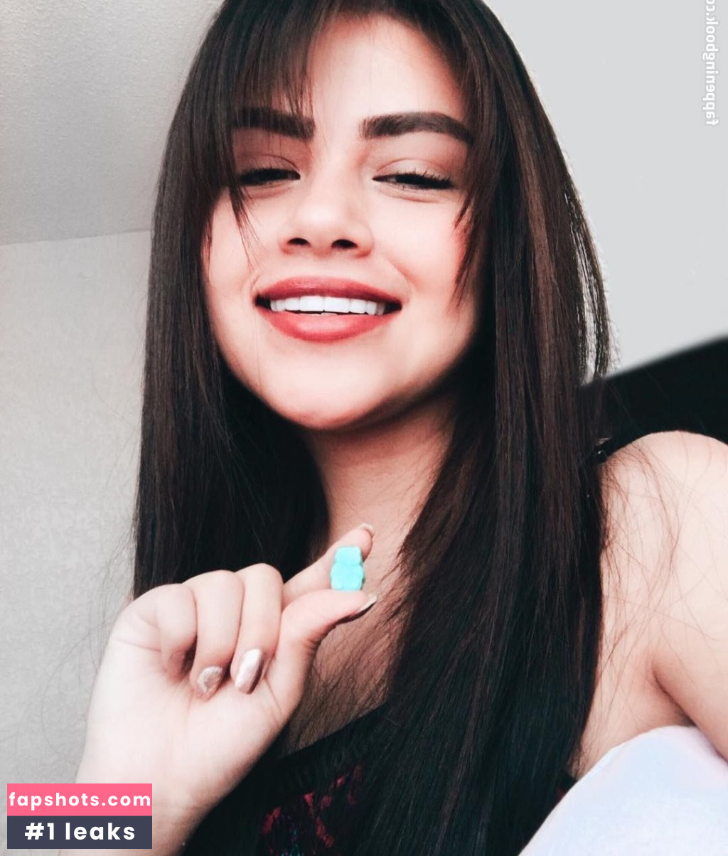 Sofia Solares gallery photo #13