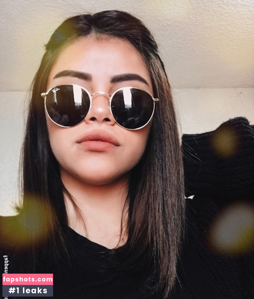 Sofia Solares gallery photo #15