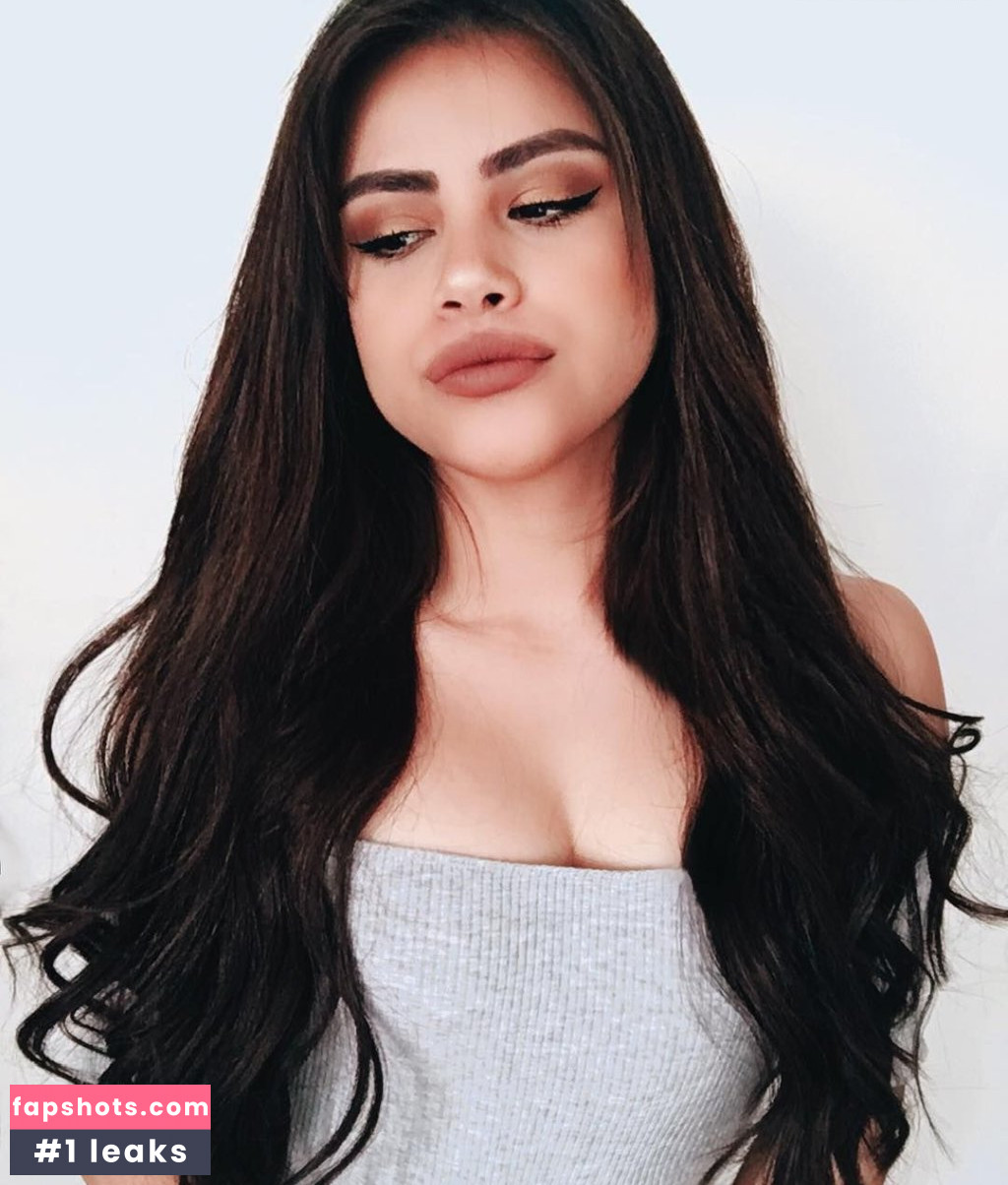 Sofia Solares gallery photo #20