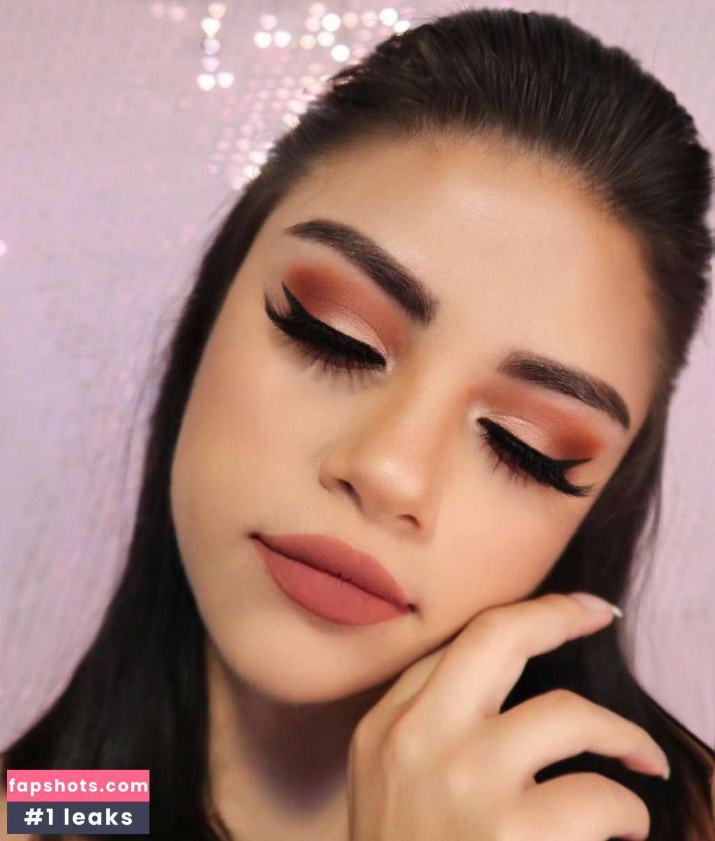 Sofia Solares gallery photo #4