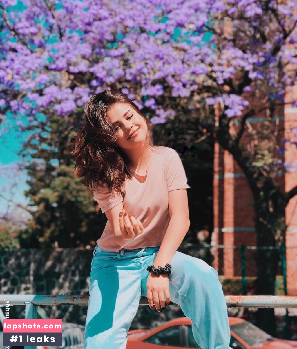 Sofia Solares gallery photo #34