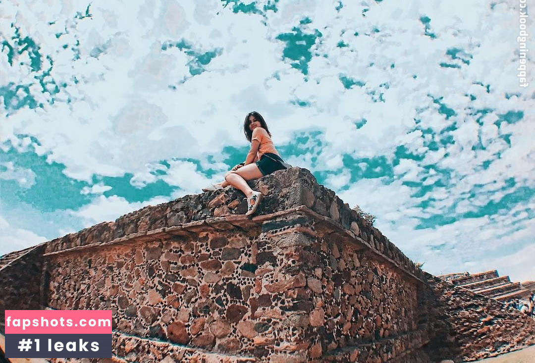 Sofia Solares gallery photo #35