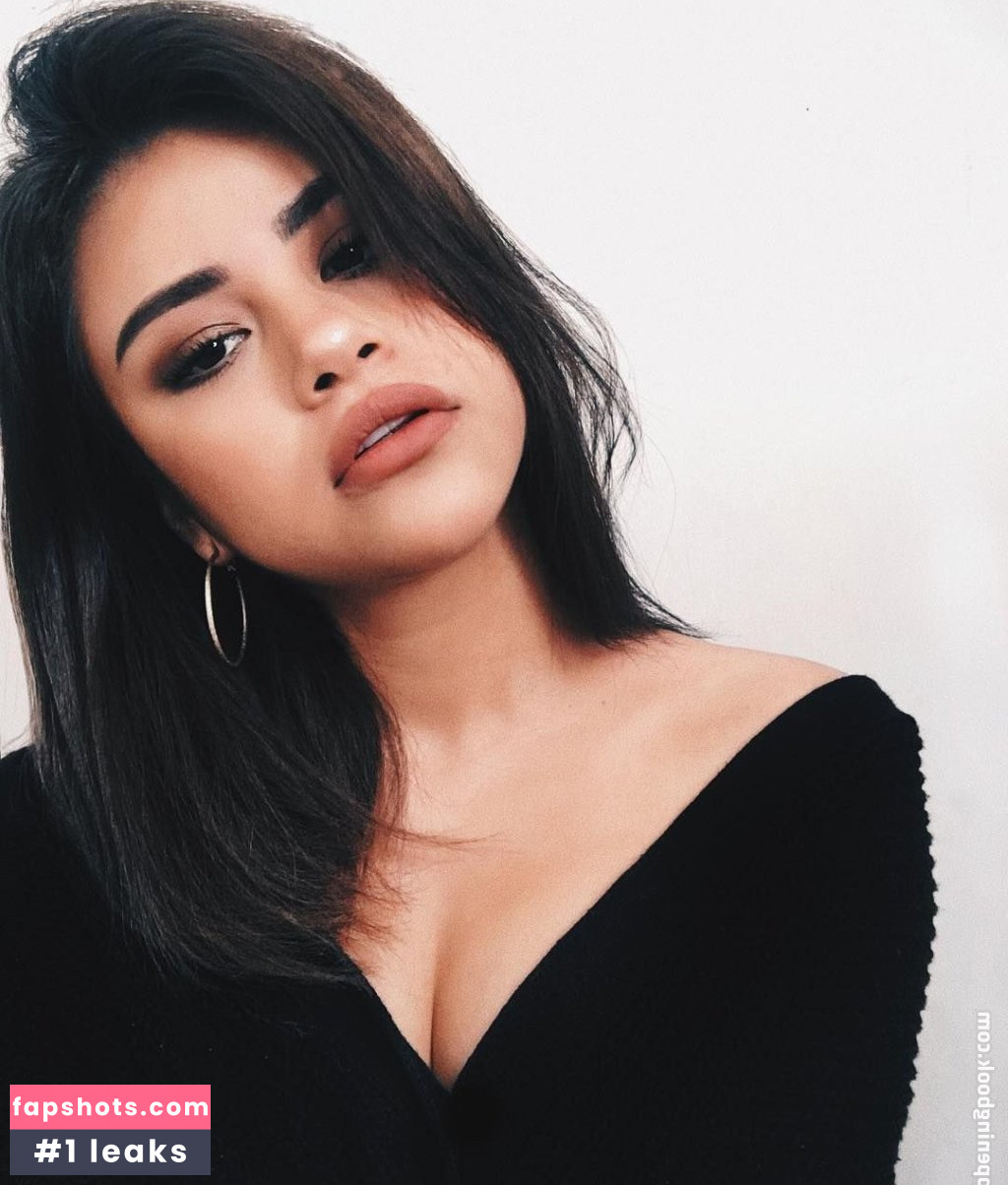 Sofia Solares gallery photo #10