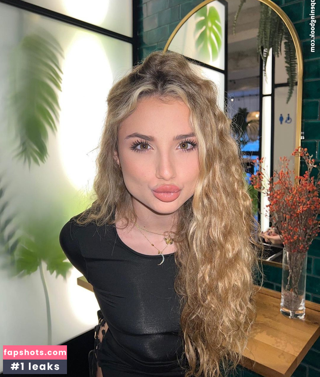 Sofia_surferss Nude Leaks OnlyFans Photos #18 - Fapshots