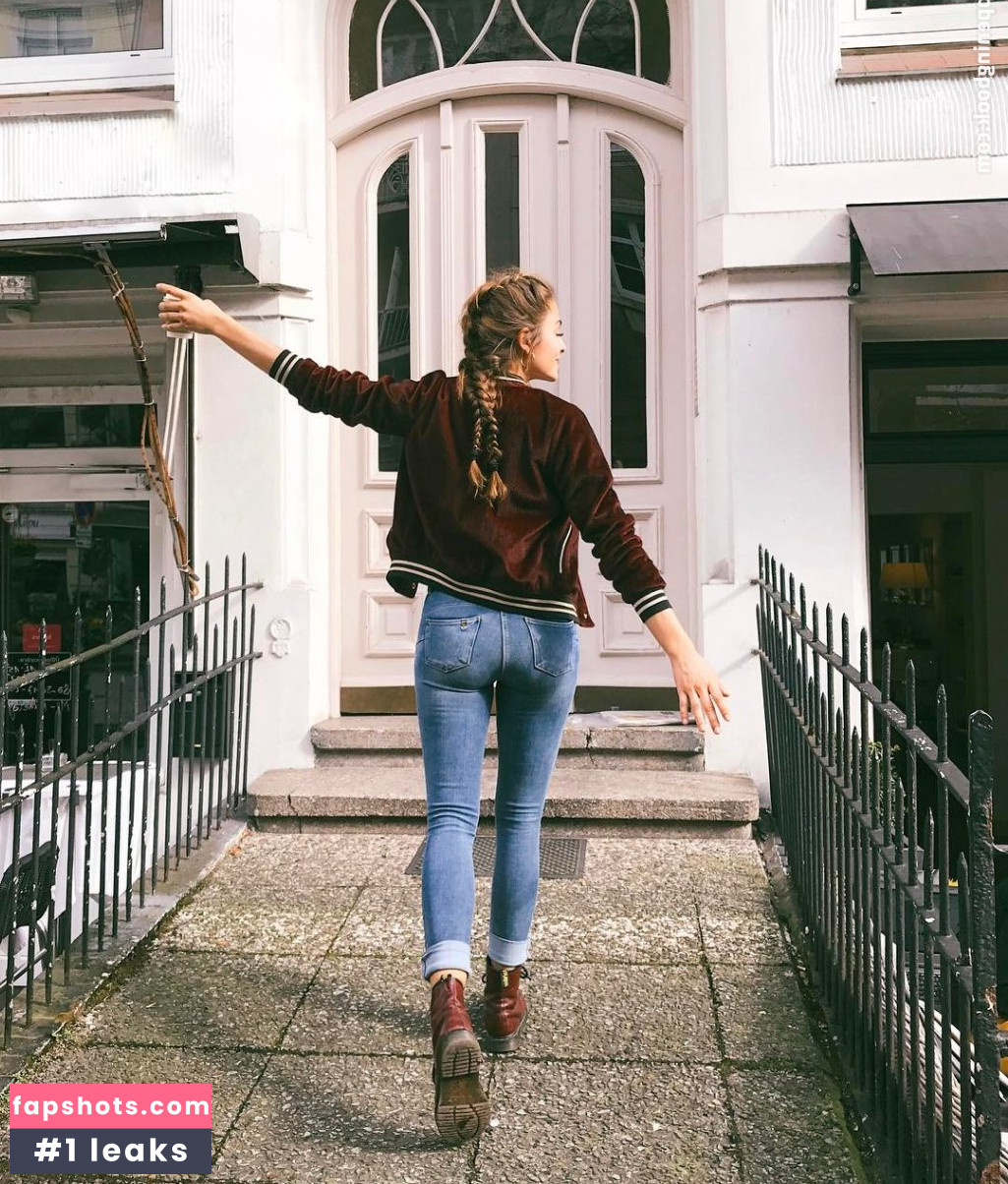 Sofia Tsakiridou gallery photo #9