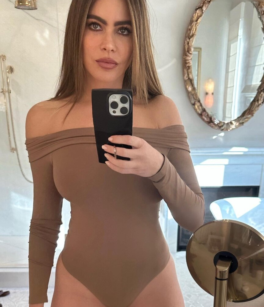 sofia-vergara Nude Leaks OnlyFans Photos #1174 - Fapshots