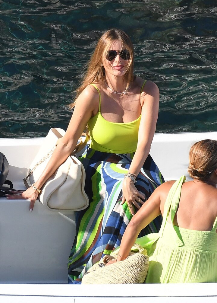 sofia-vergara gallery photo #1231