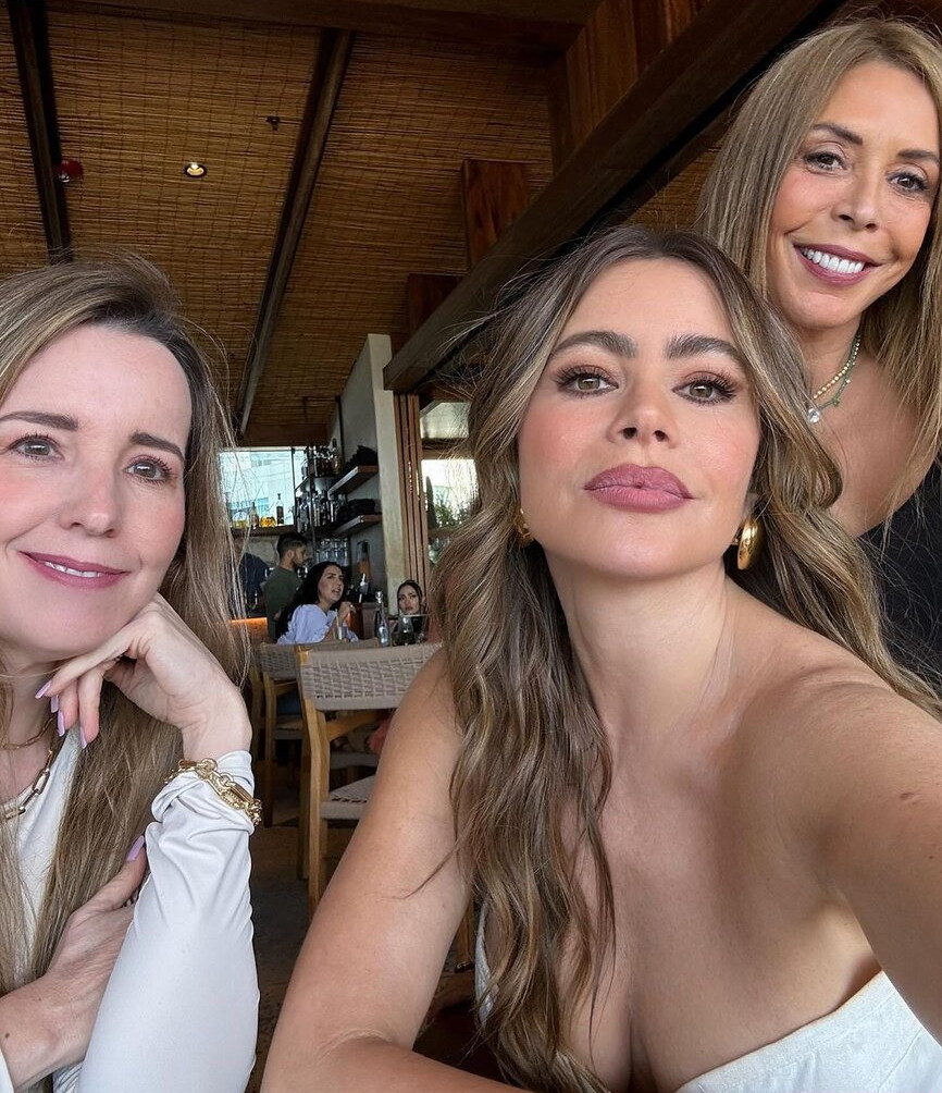 sofia-vergara gallery photo #1397