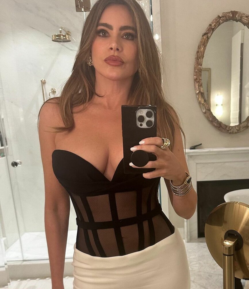 sofia-vergara gallery photo #1521