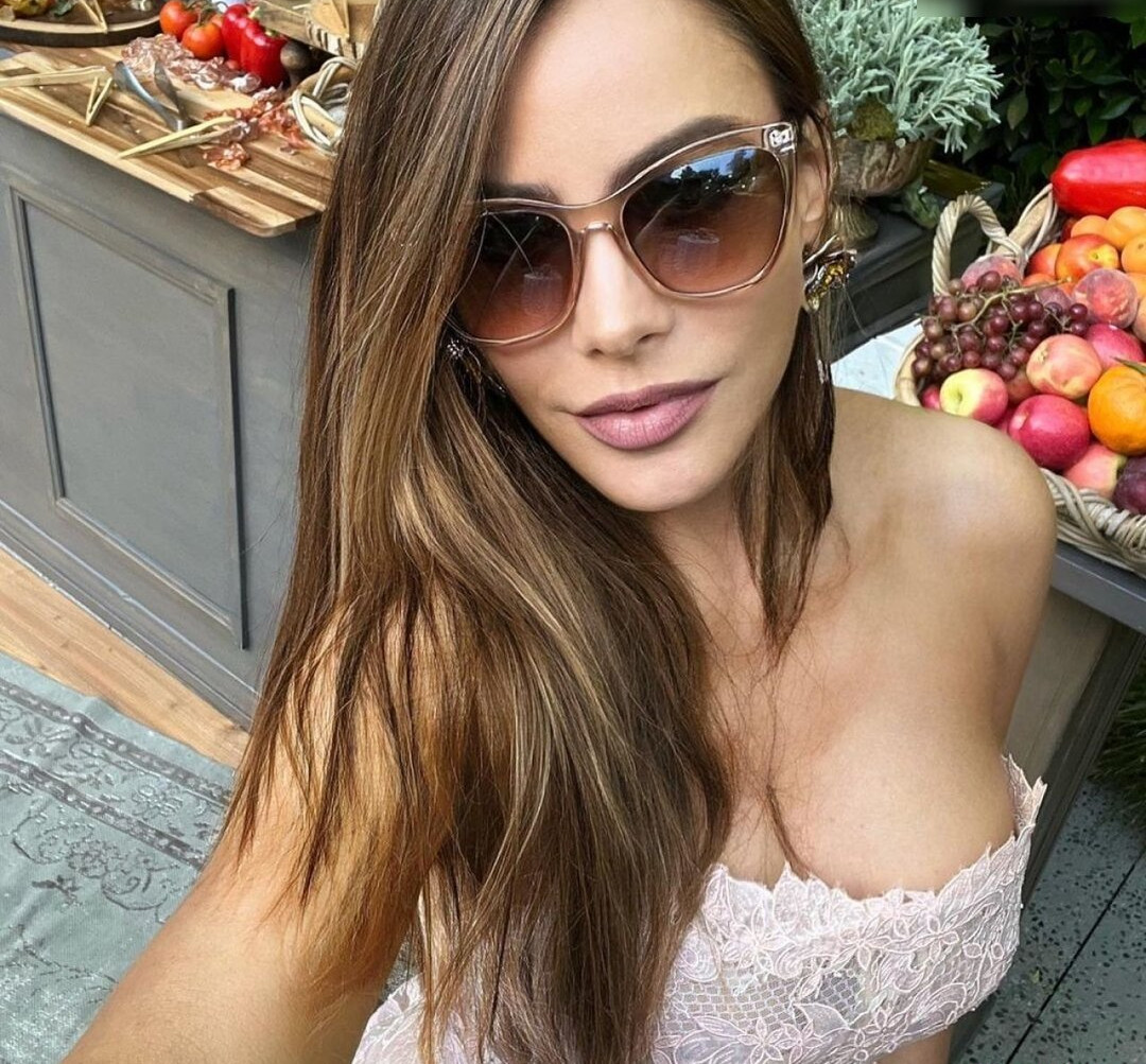 sofia-vergara Nude Leaks OnlyFans Photos #983 - Fapshots