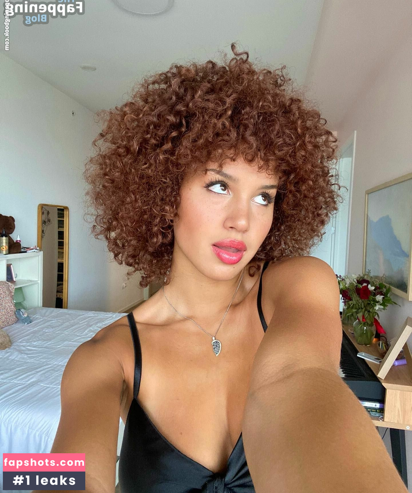 Sofia Wylie gallery photo #29