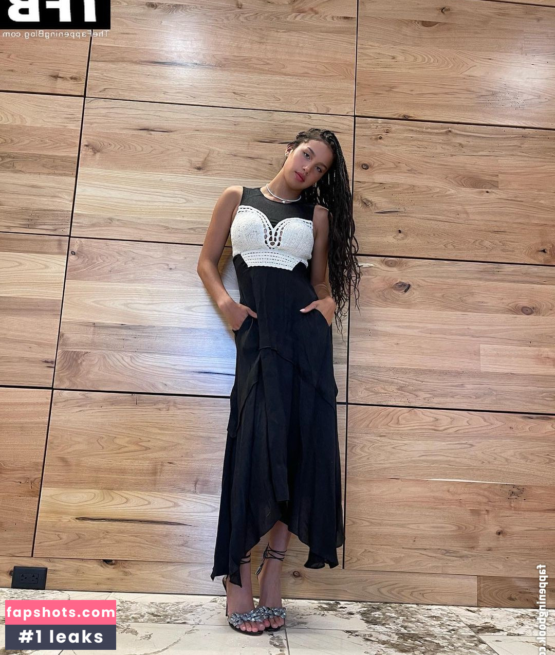 Sofia Wylie gallery photo #35