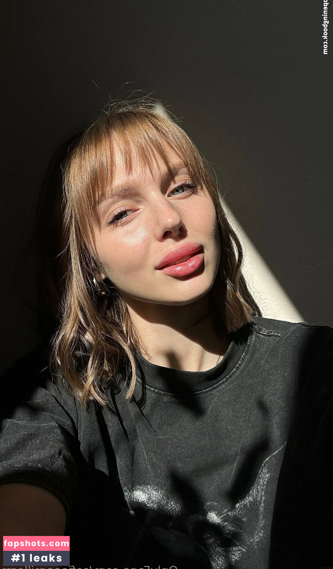 sofiaaamillerrr Nude Leaks OnlyFans Photos #19 - Fapshots