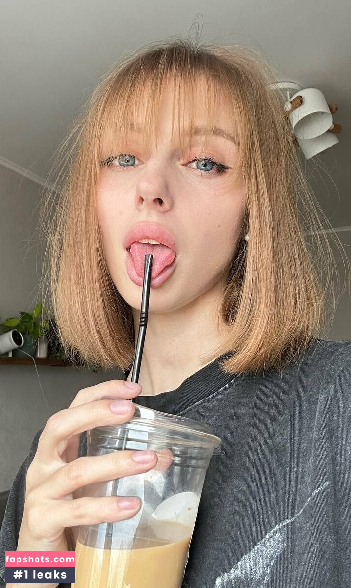 sofiaaamillerrr Nude Leaks OnlyFans Photos #20 - Fapshots