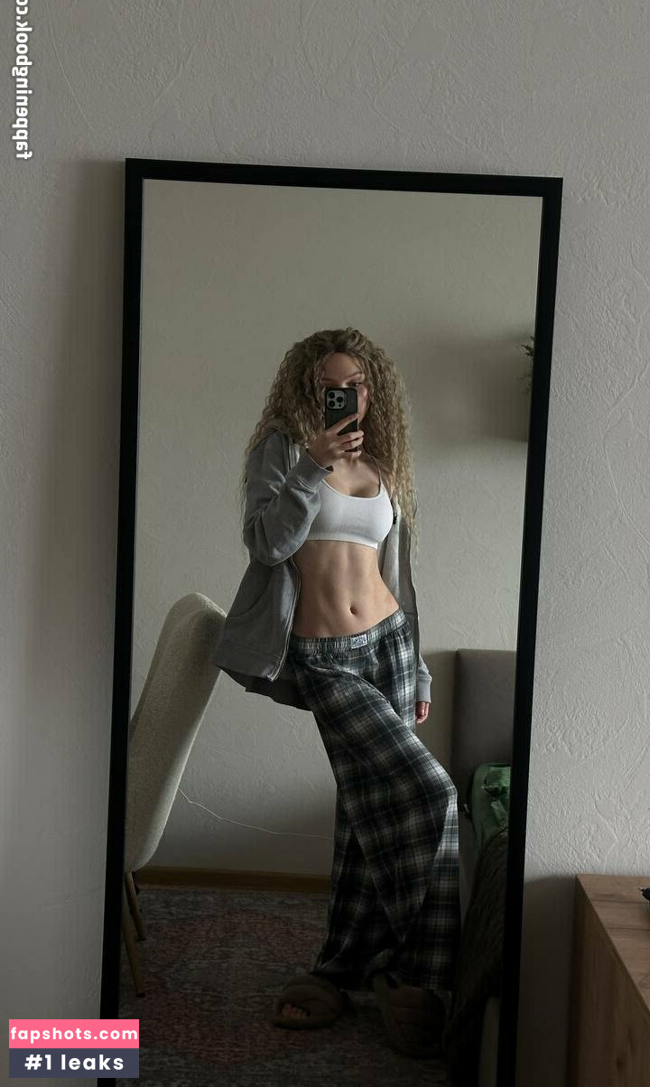 sofiaaamillerrr Nude Leaks OnlyFans Photos #45 - Fapshots