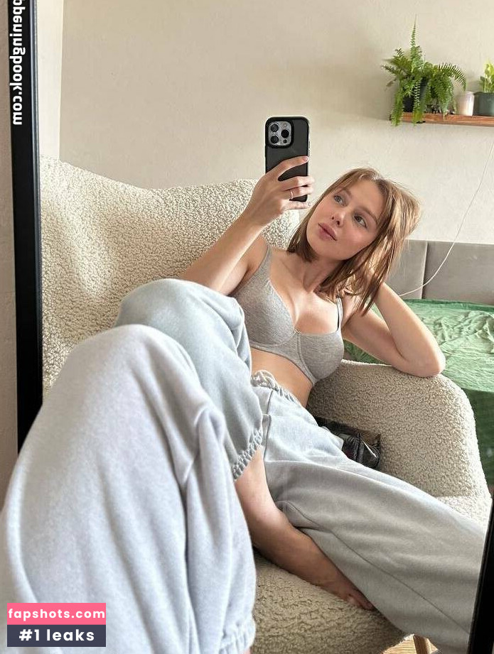 sofiaaamillerrr Nude Leaks OnlyFans Photos #10 - Fapshots