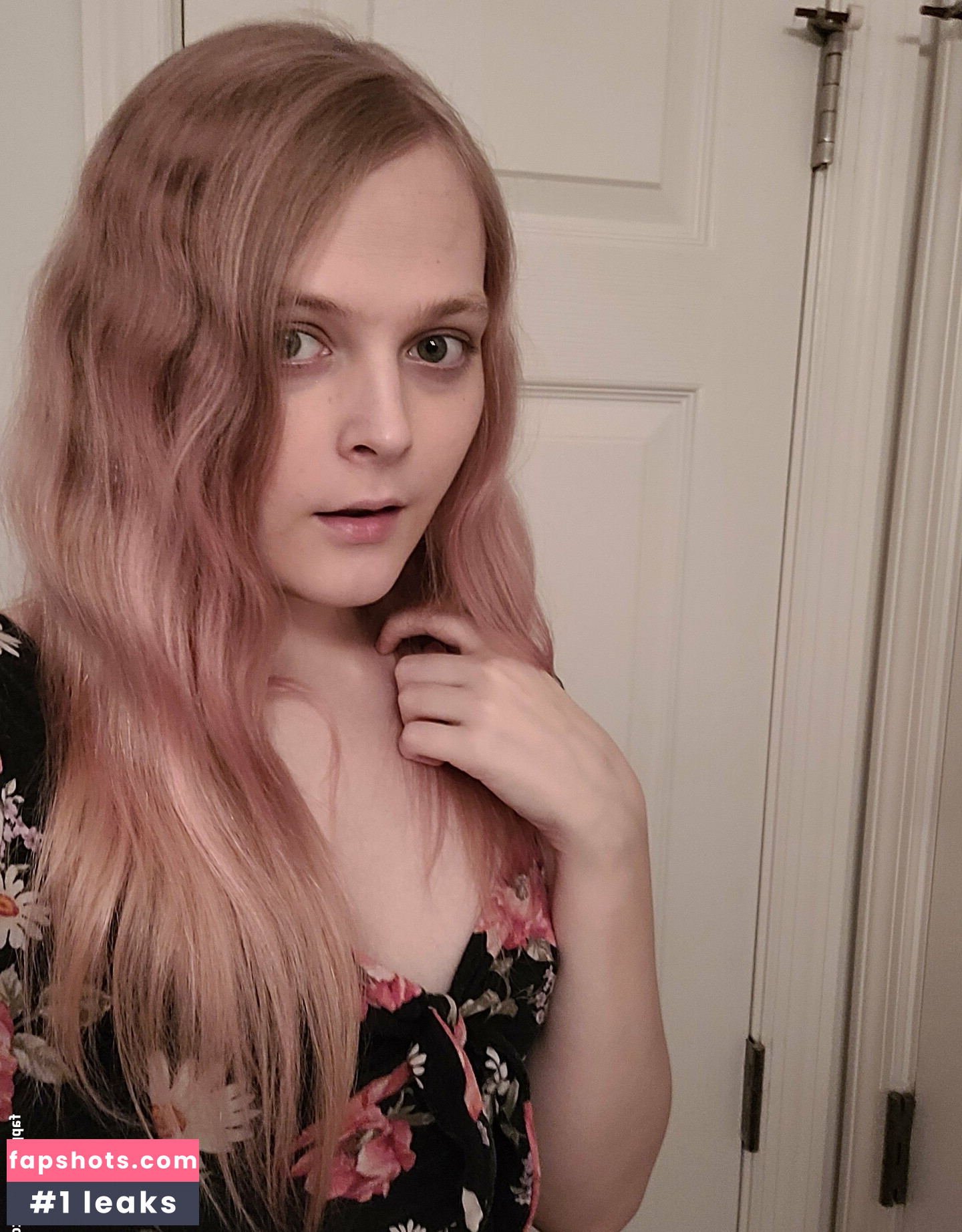 sofiabun gallery photo #28