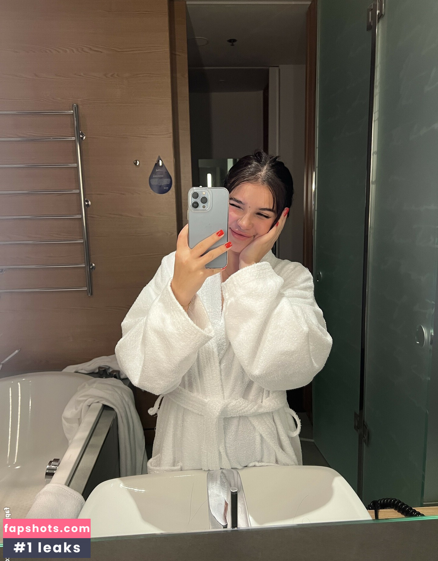 SofiaSun Nude Leaks OnlyFans Photos #14 - Fapshots