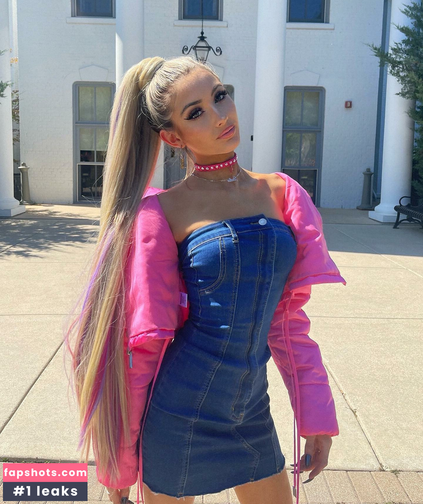 Sofie SanFilippo gallery photo #41