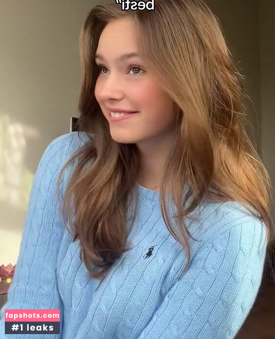 Sofie Snoeck gallery photo #2