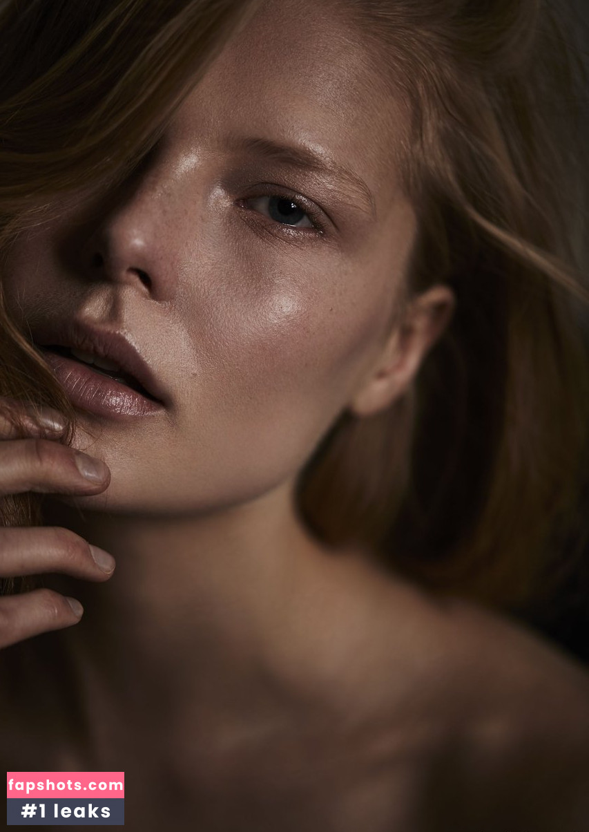 Sofie Theobald gallery photo #3