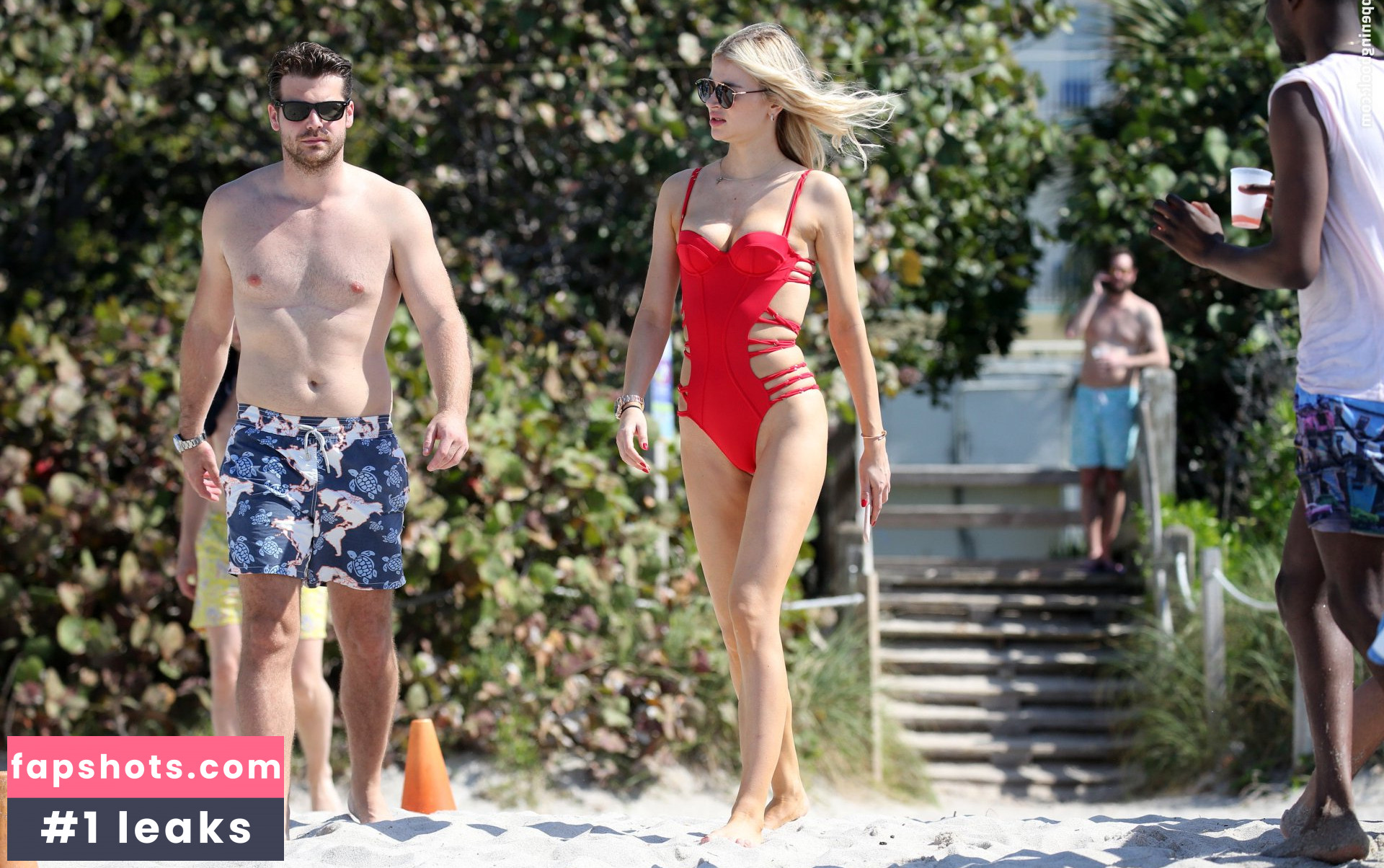 Sofija Milosevic gallery photo #25