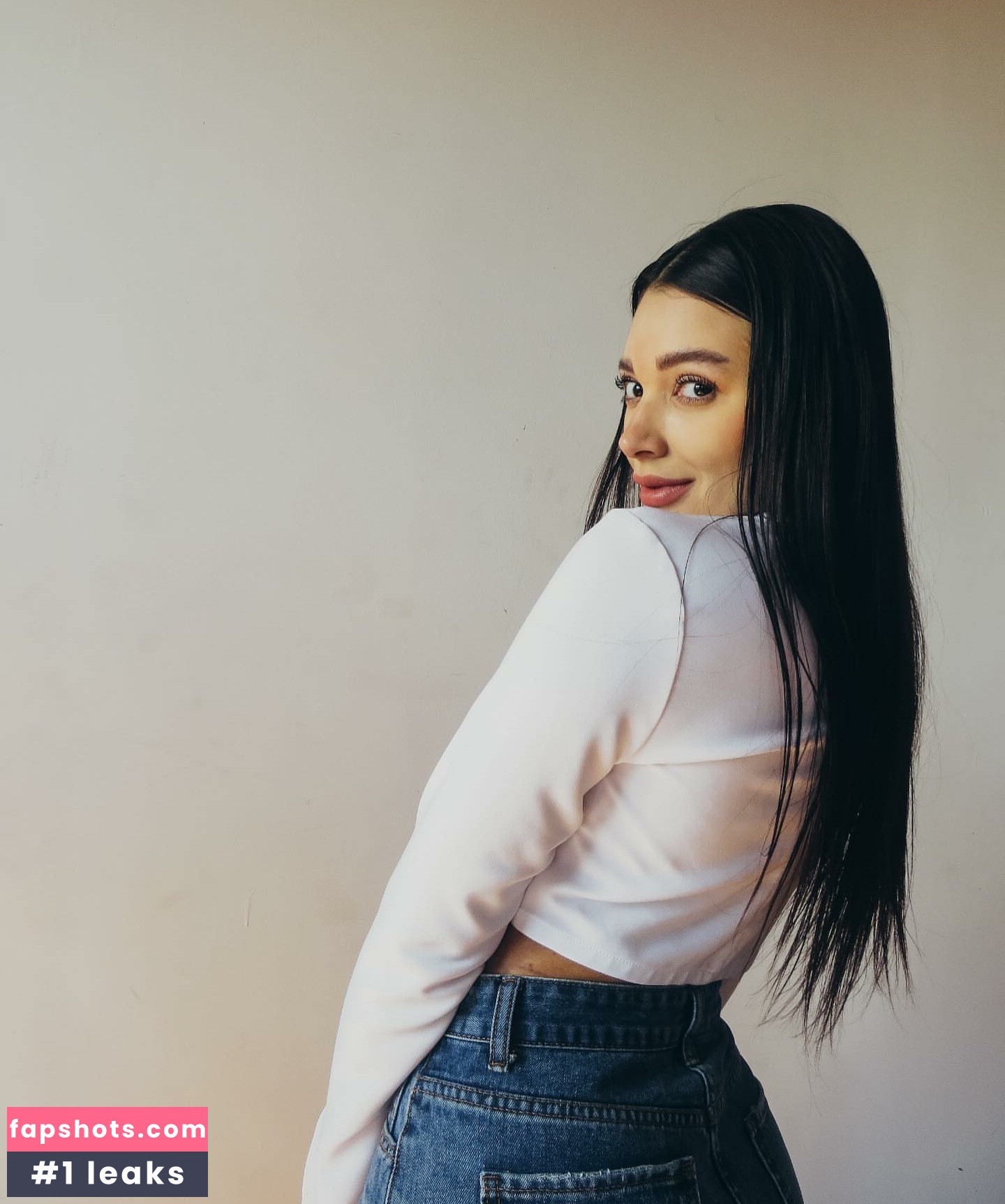 sofpaoo nude babe gallery